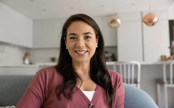 Videollamada: Aprende cómo conectar con mujeres mayores de 40+